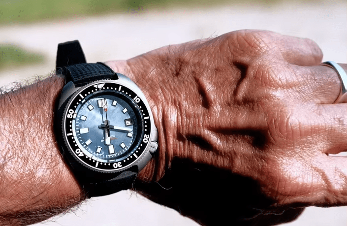 The Ultimate Customizable Titanium Dive Watch TD231 - Tandorio Watches