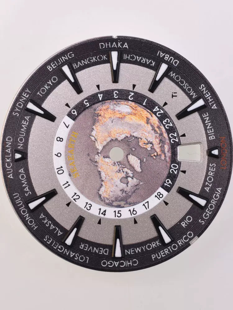 33.5MM sterile watch dial Earth Theme Green luminous dial Date Window at 6 o'clock for Seiko NH35 NH34 movement