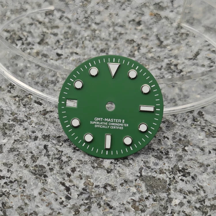 left-handed Dial For NH34 dial GMT green Color Submariner Style BGW9 blue-green luminous, size 28.5mm