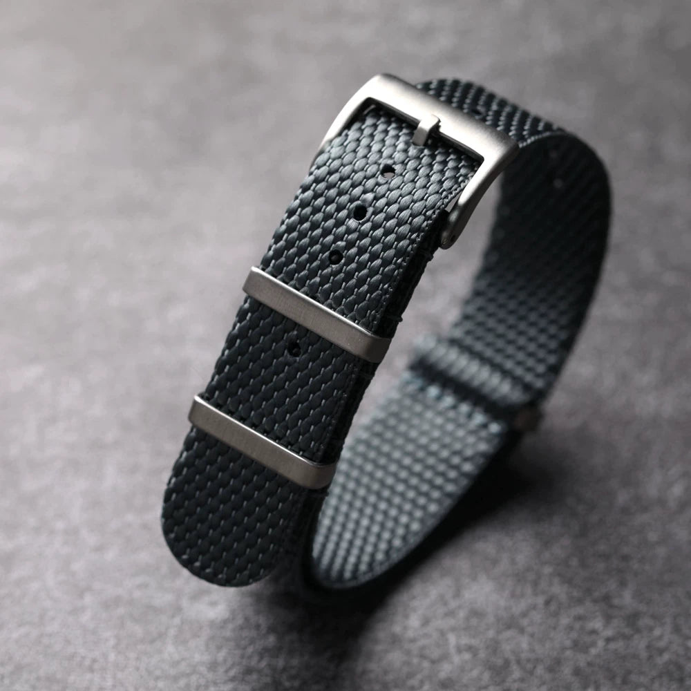 Wear-resistant Nato nylon strap 20MM 22MM high-strength soft breathable bracelet retro style men's bracelet