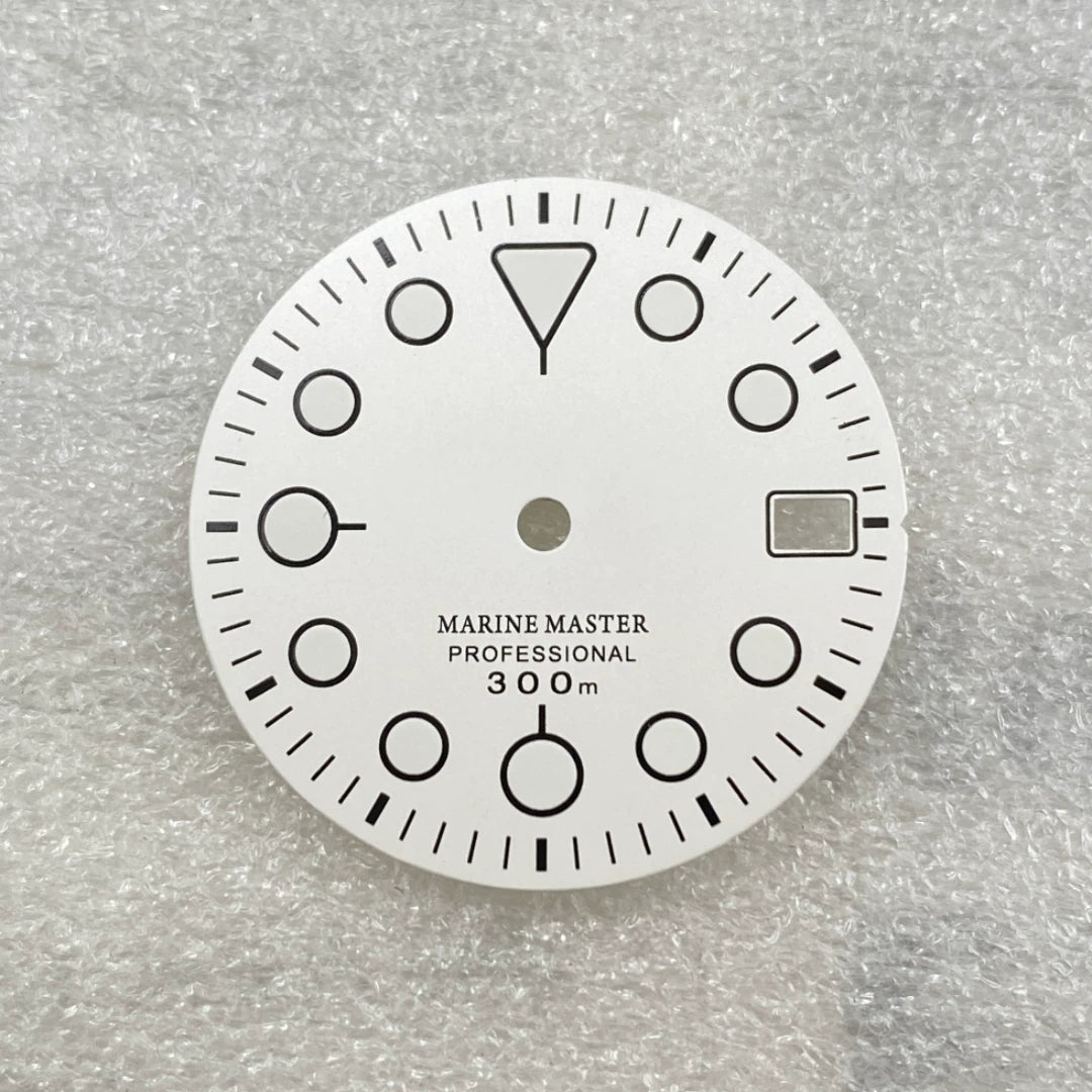 28.5MM SKX007 dial Marine Master round nail green luminous surface suitable for NH35 movement