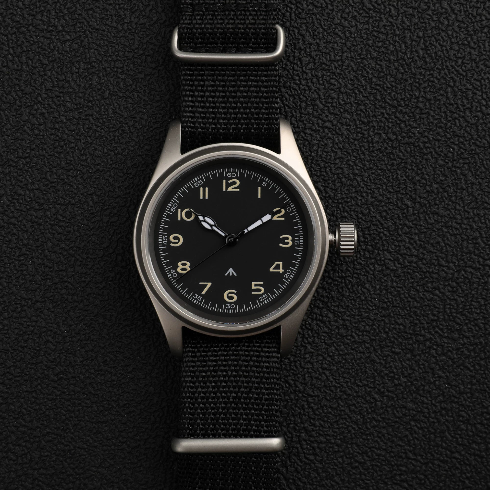 36mm Quartz Titanium Pilot Watch Japanese sweep second movement VH31 sapphire 10Bar