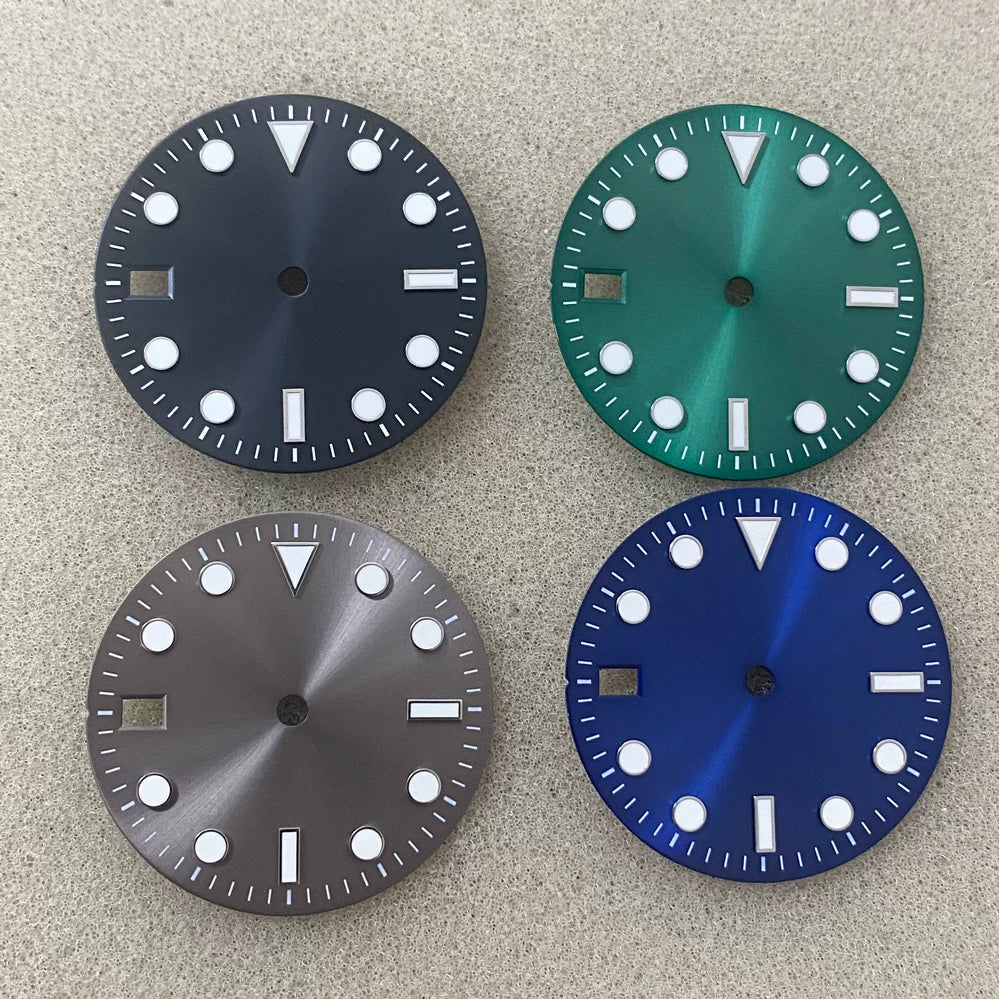 Lefty Watch Dial 9 o'clock date window sunbust submariner style dial 28.5mm green luminous for Japan NH35
