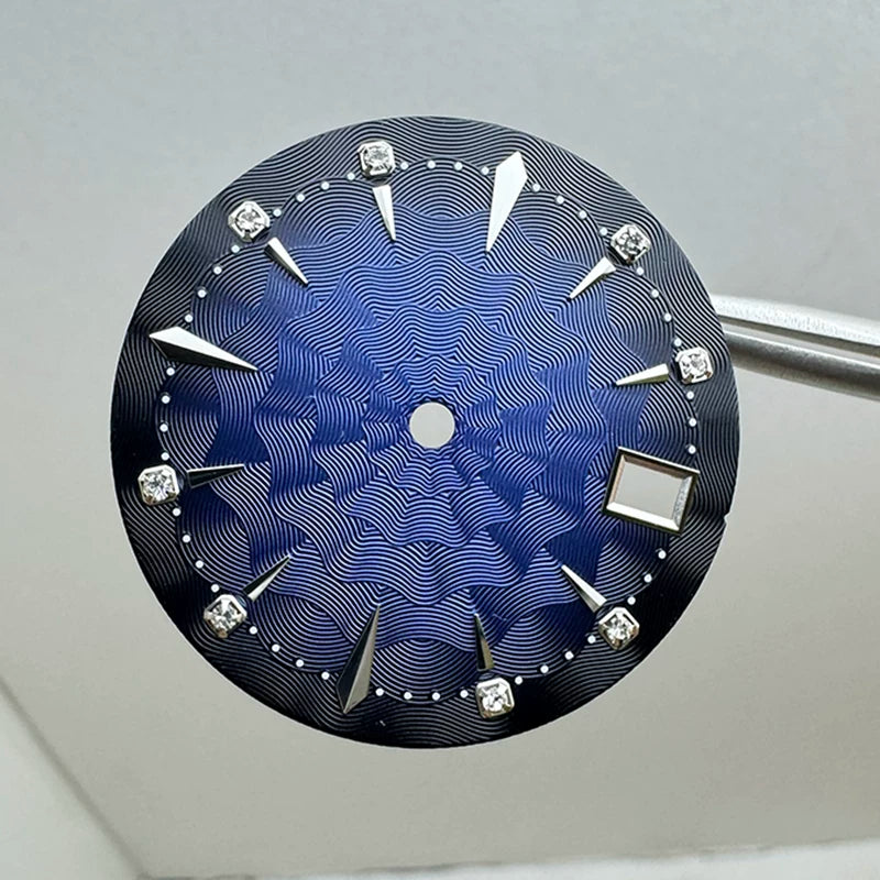 29mm NH35 no logo cocktail watch dial radiation sun pattern single calendar modified dial modified dial Texture