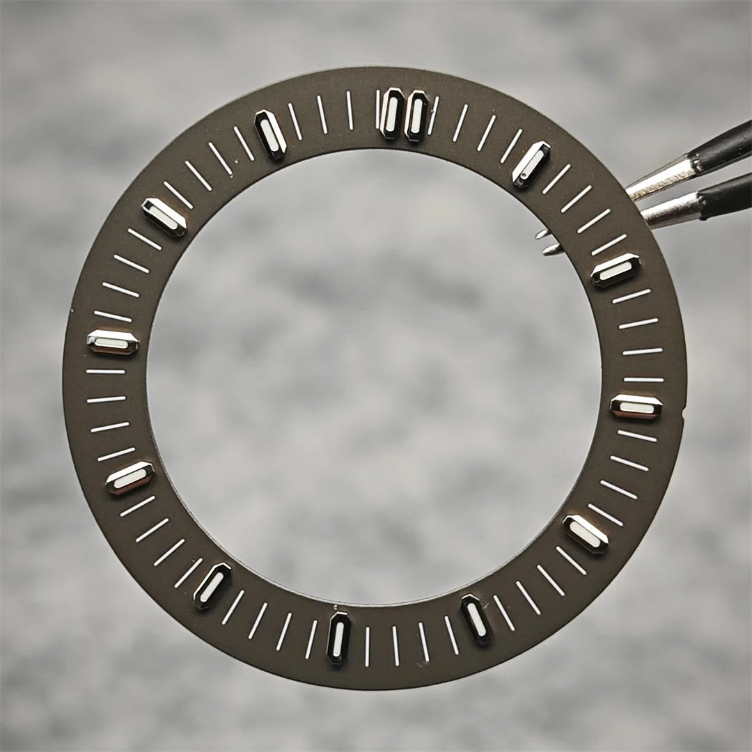 31mm Watch Dial Hollowed Out Surface Green Luminous Watch Faces Accessories Repair Parts NH70/NH35 / NH36 Movement