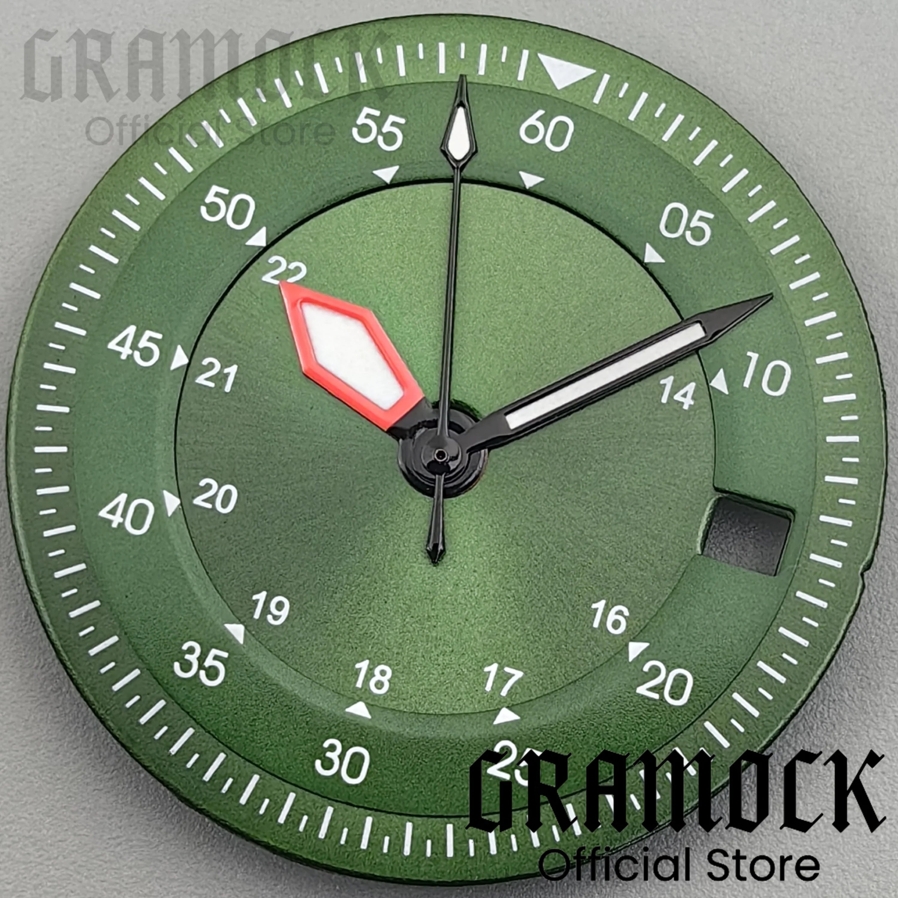 28.5mm Sterile Dial With Luminous Hands Fit ETA2824 2836 Miyota8215 821A Mingzhu DG2813 3804 Seagull 1612 Movement