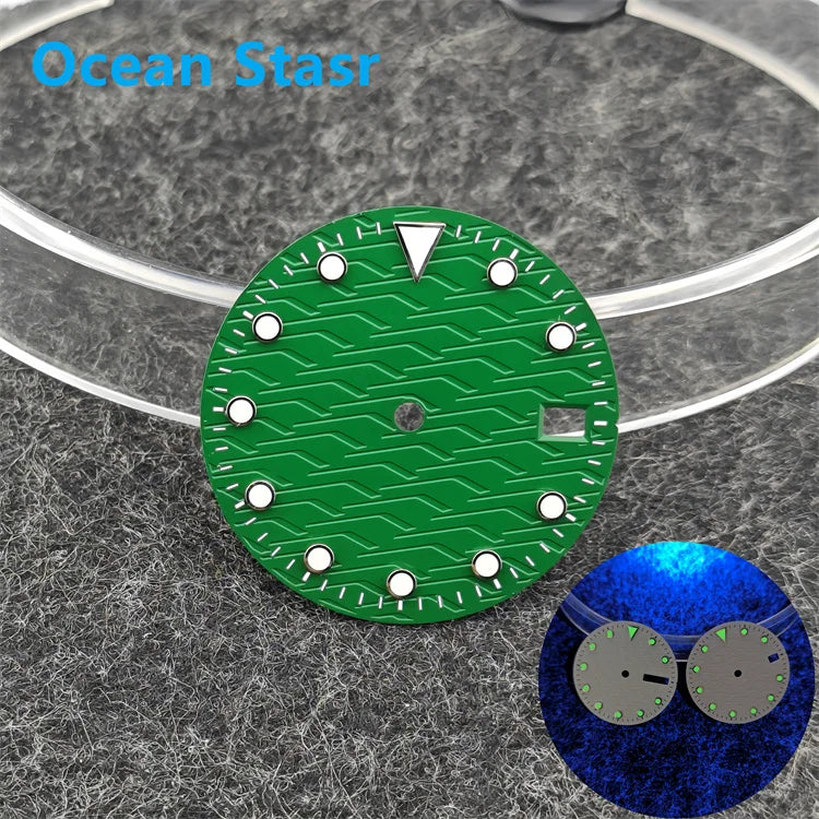 28.5mm Watch Dial Ocean Star Surface Single / Double Calendar Watch Faces Green Luminous Watch Accessory for NH35/NH36 Movement