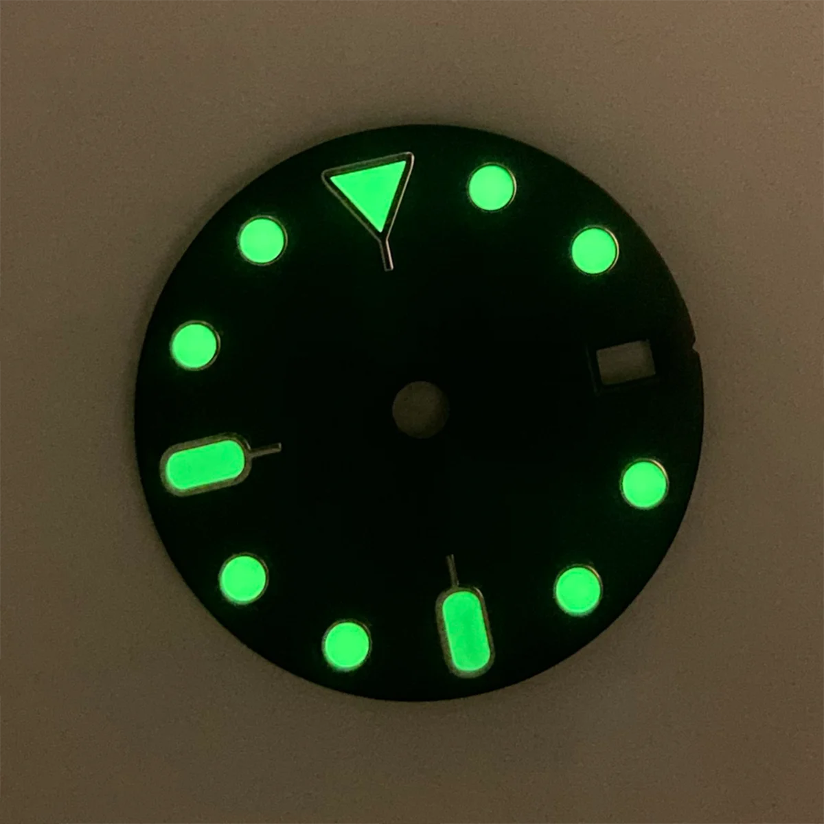NH35 Dial 28.5mm Green Luminous Dial GMT Dial Support Customized Logo Suitable for TMI NH34/NH35/NH36 Movement