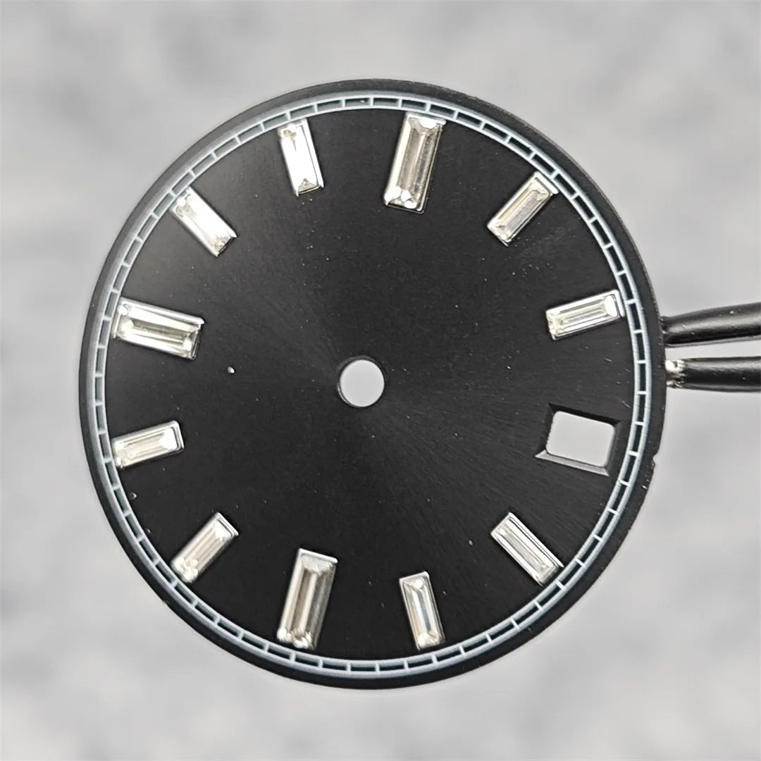 28.5mm Watch Dial Stone Diamond Nail Sunburst Watch Faces No Luminous Accessory Suitable for NH35 / NH36 Movement