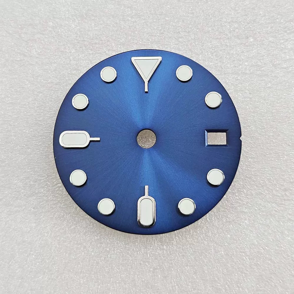Watch dial 28.5mm green luminous no LOGO modified GMT four-hand dial, suitable for NH35 automatic Triangle Marker