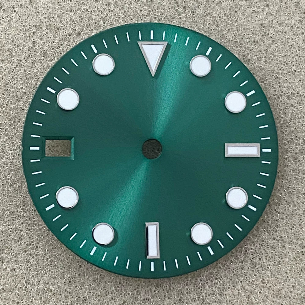 Lefty Watch Dial  9 o'clock date window sunbust submariner style dial 28.5mm green luminous for Japan NH35