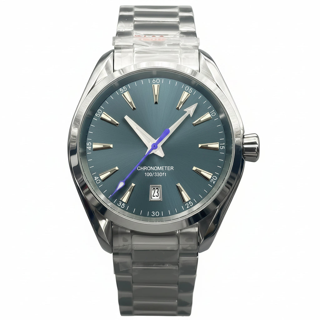 40mm Dress Watch Date Window At 6 NH35 Automatic Sapphire Glass 10Bar half Sterile Customizable