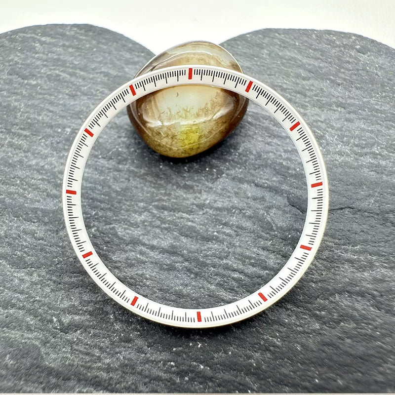 30.3mmケースインナーシャドウリングチャプターリングSKX007ケース改造アクセサリーNH35ケースプラスチックインナーシャドウに適合