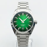 40mm Dress Watch Date Window At 6 NH35 Automatic Sapphire 10Bar half Sterile Customizable