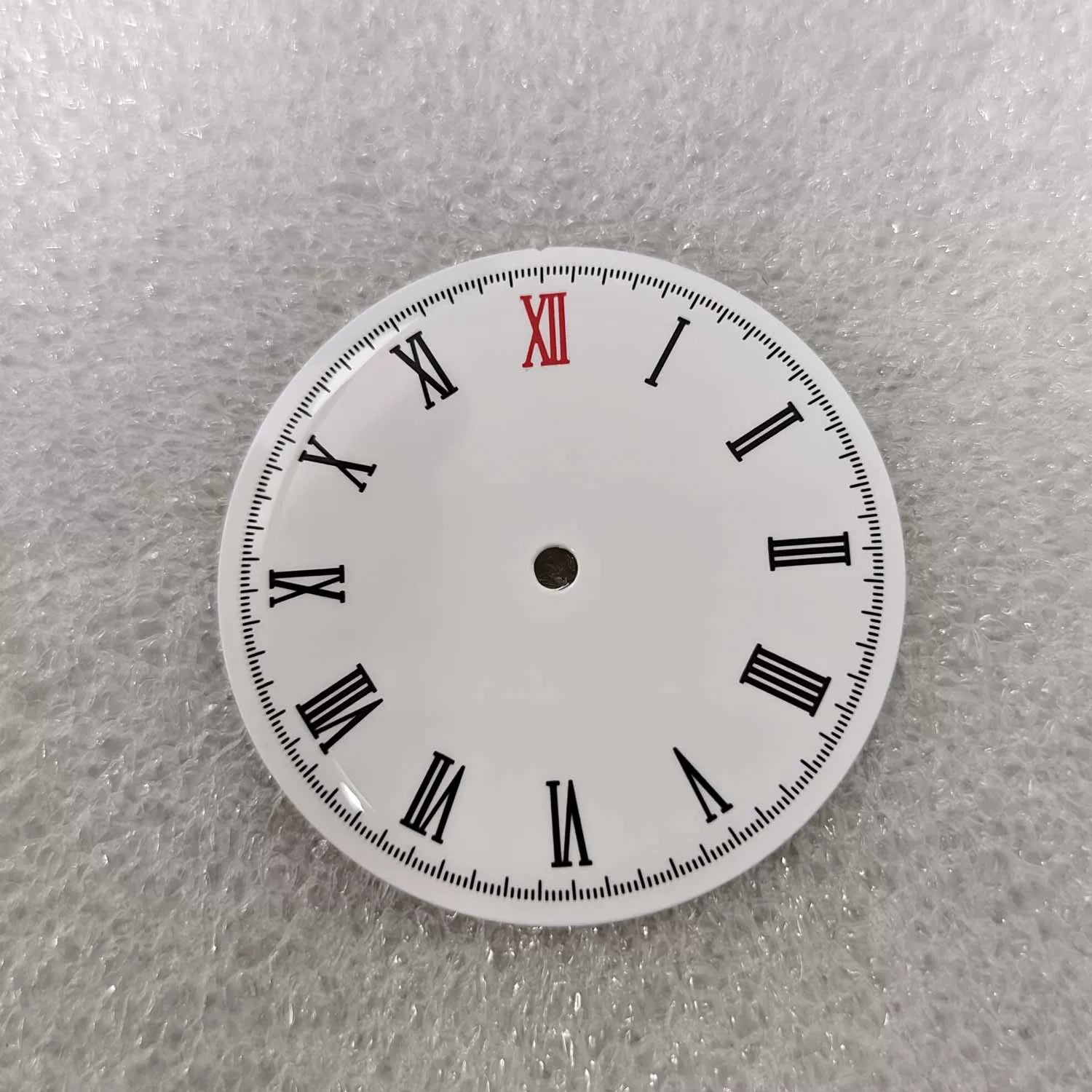 Enamel 37MM Roman dial + watch hand No luminous light for NH35 movement Sterile
