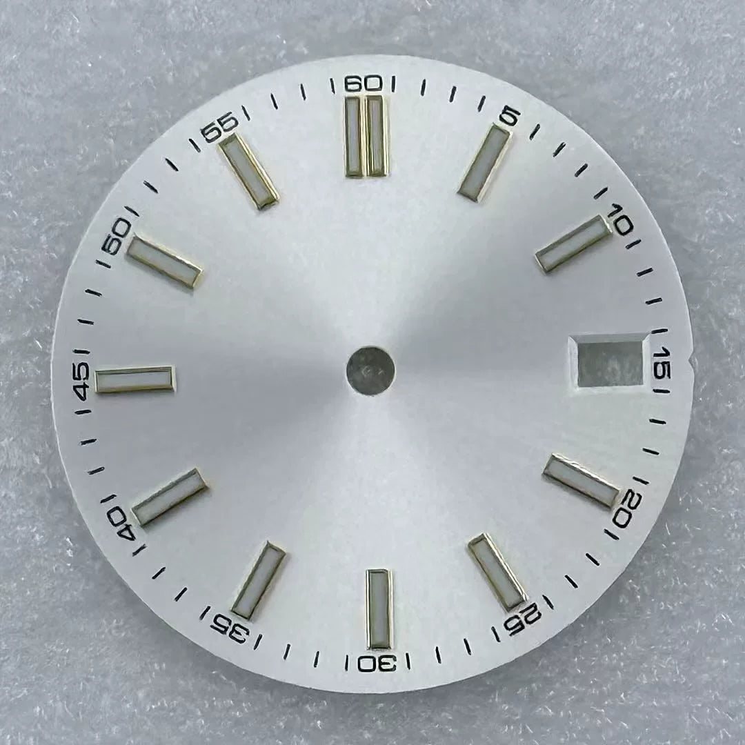 28.5mm double nail Dial with number minute mark Green luminous for NH35 movement