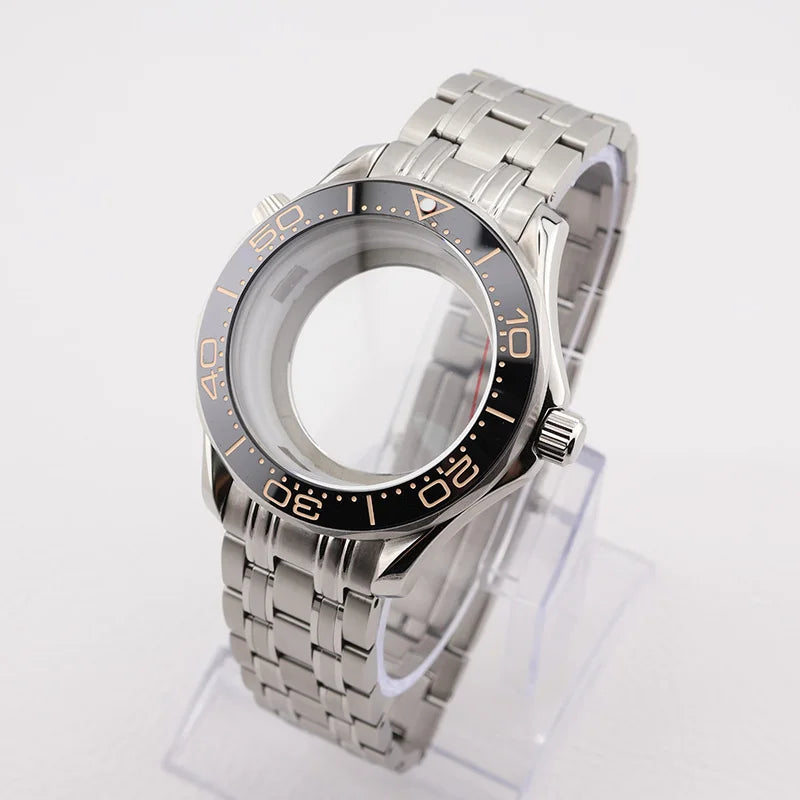 42mm NH35 Stainless Steel Seamaster Watch Case Mineral/Sapphire Glass Black Ceramics Bezel Insert with Bracelet for Seiko Mod Seamaster Build Parts